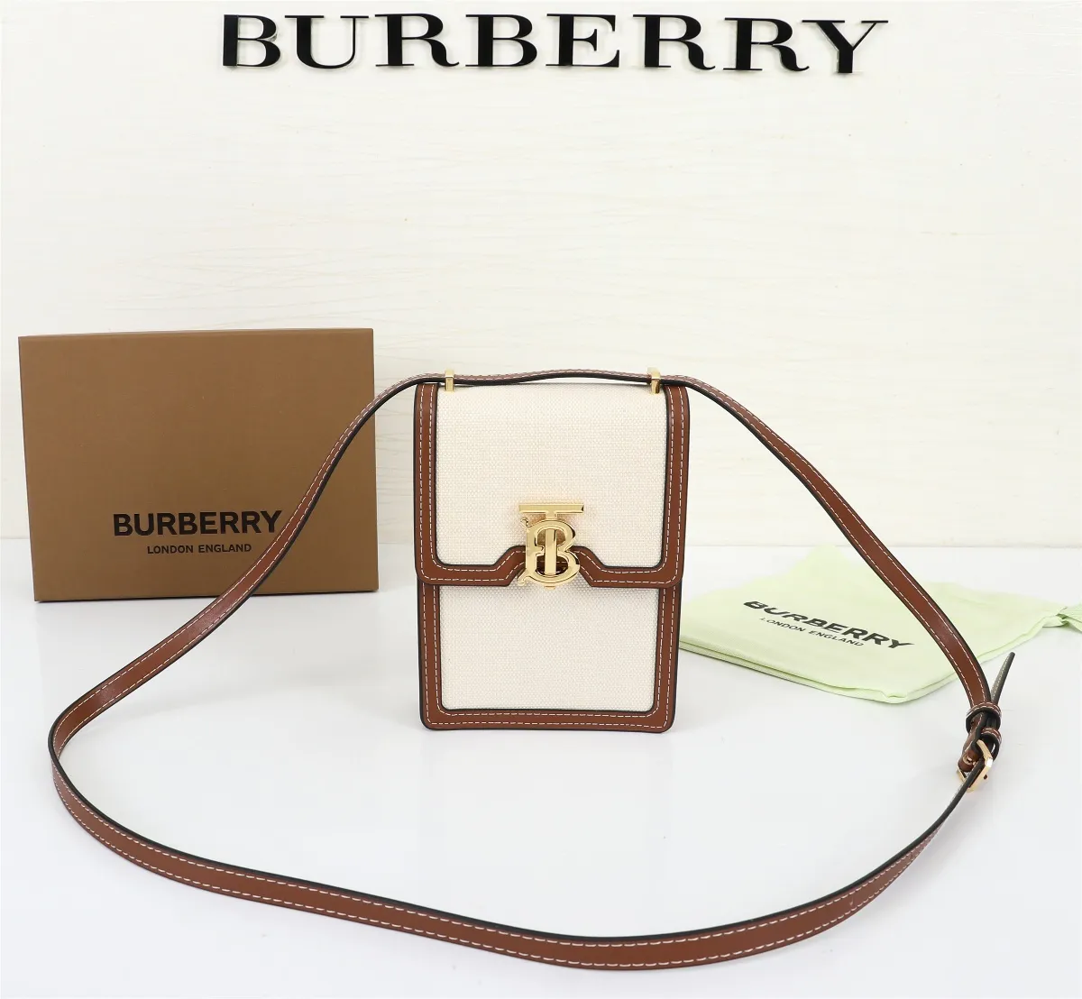 All categories Burberry women's bags (Burberry) Burberry 112