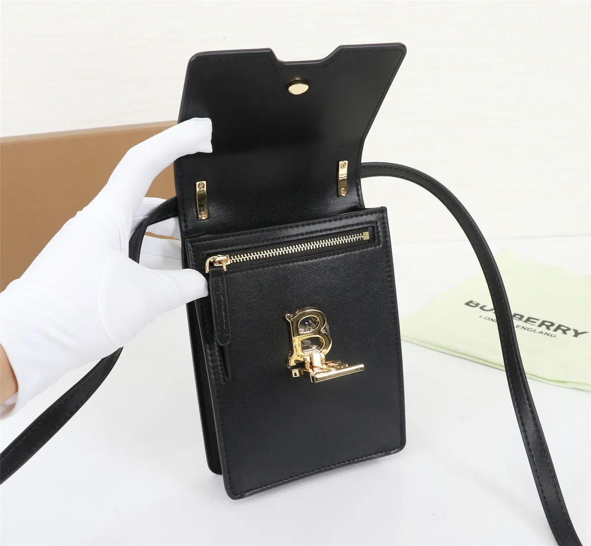 All categories Burberry women's bags (Burberry) Burberry 112