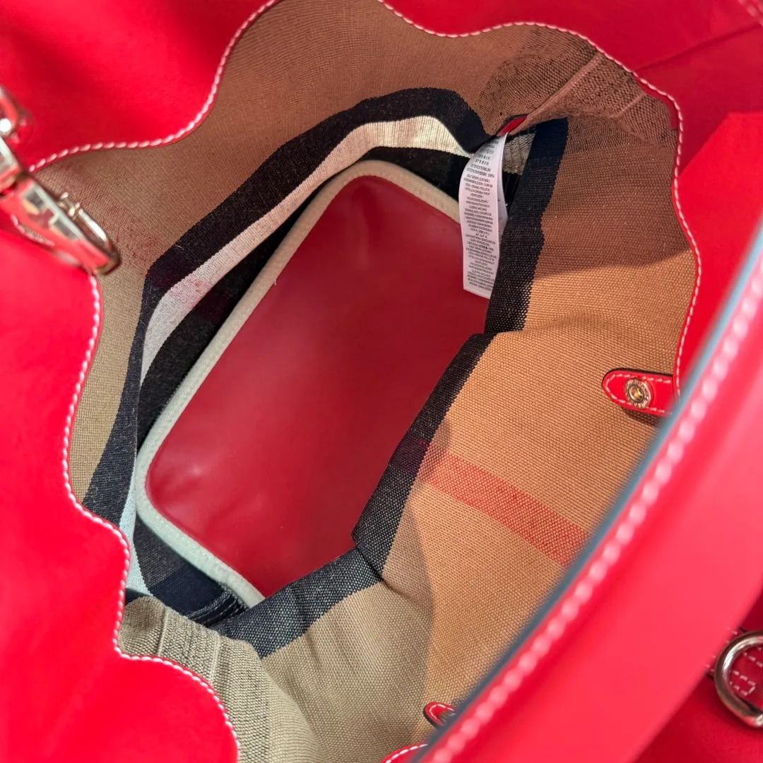 All Categories Official Website "Brand Women's Bags" Women's Bags 💙 Burberry 2025 New Burberry Crossbody Bag