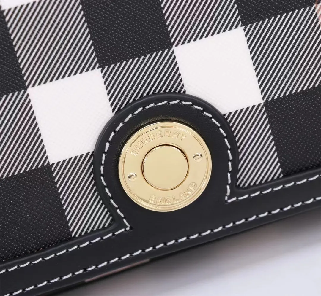 All categories Burberry women's bags (Burberry) Burberry 1207