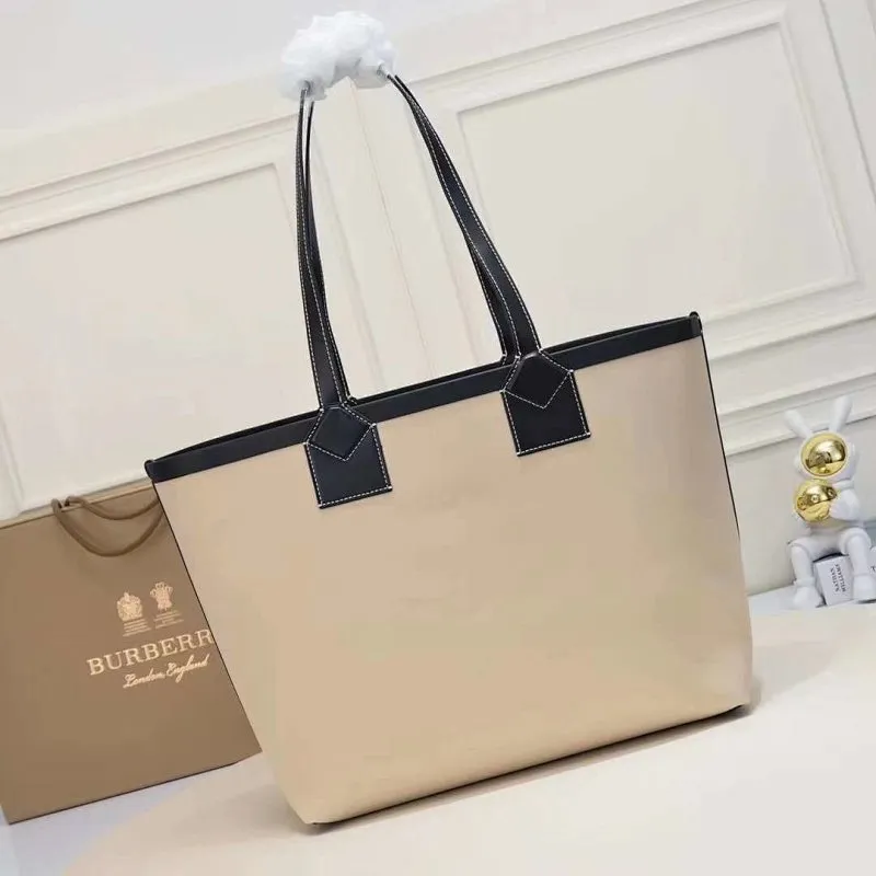 All categories Burberry women's bags (Burberry) Burberry 8379