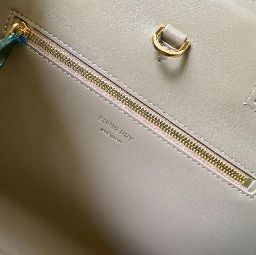All Categories Official Website "Brand Women's Bags" Women's Bags 💙 Burberry 2025 New Burberry Handbags