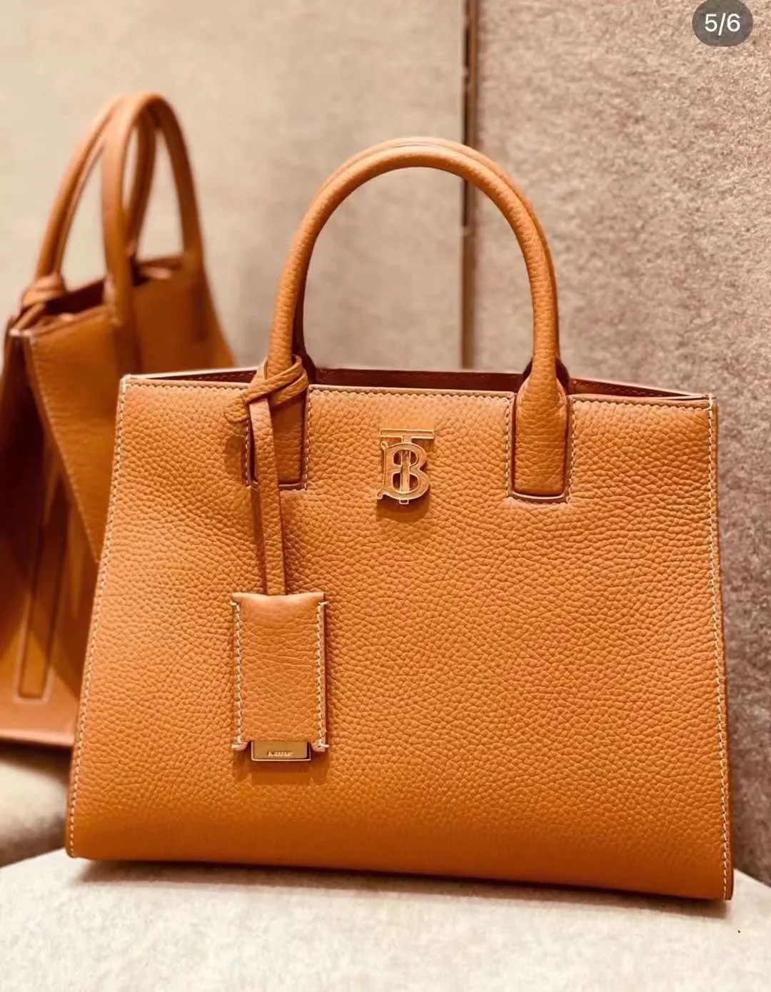 All categories Burberry women's bags (Burberry) Burberry 8376