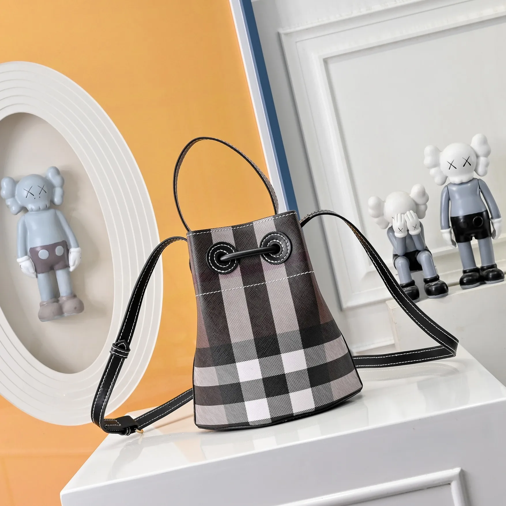 All categories Burberry women's bags (Burberry) Burberry 1520