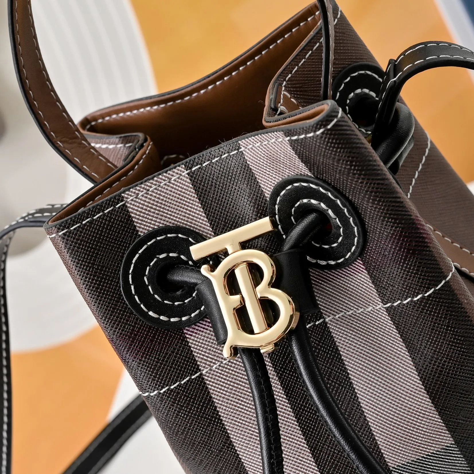 All categories Burberry women's bags (Burberry) Burberry 1520
