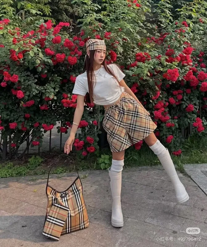 All categories Burberry women's bags (Burberry) Burberry original order 1951