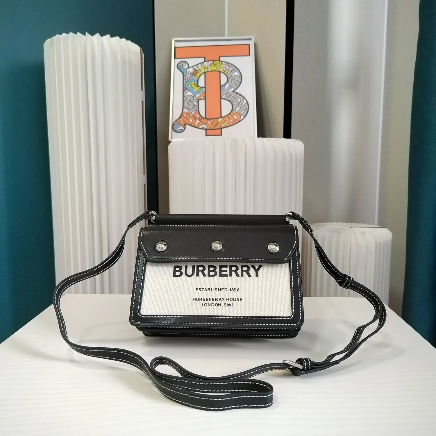 All Categories Official Website "Brand Women's Bags" Women's Bags 💙 Burberry 2024 New Burberry Crossbody Bag