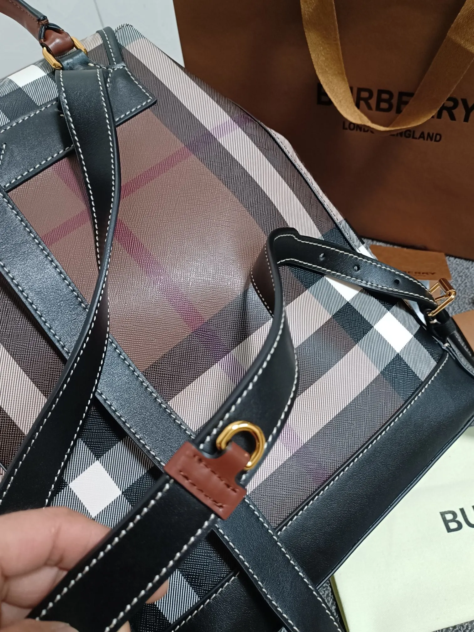All Categories Burberry Women's Bags Burberry Original Order 90273-2