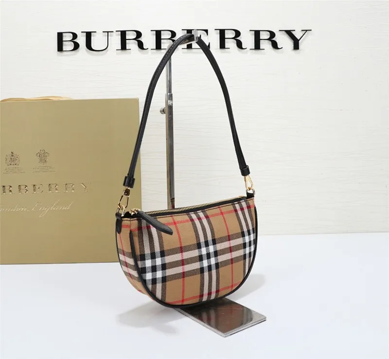All categories Burberry women's bags (Burberry) Burberry 6801