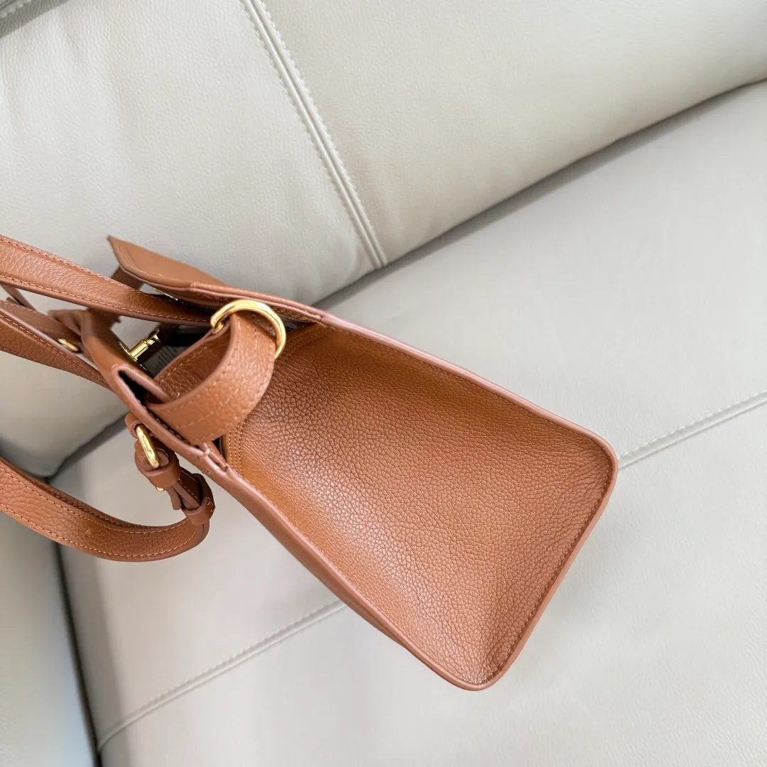 All Categories Official Website "Brand Women's Bags" Women's Bags 💙 Burberry 2025 New Burberry Handbags