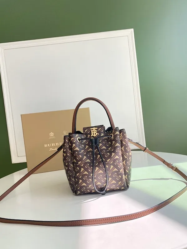 All categories Burberry women's bags (Burberry) Burberry original order 550678