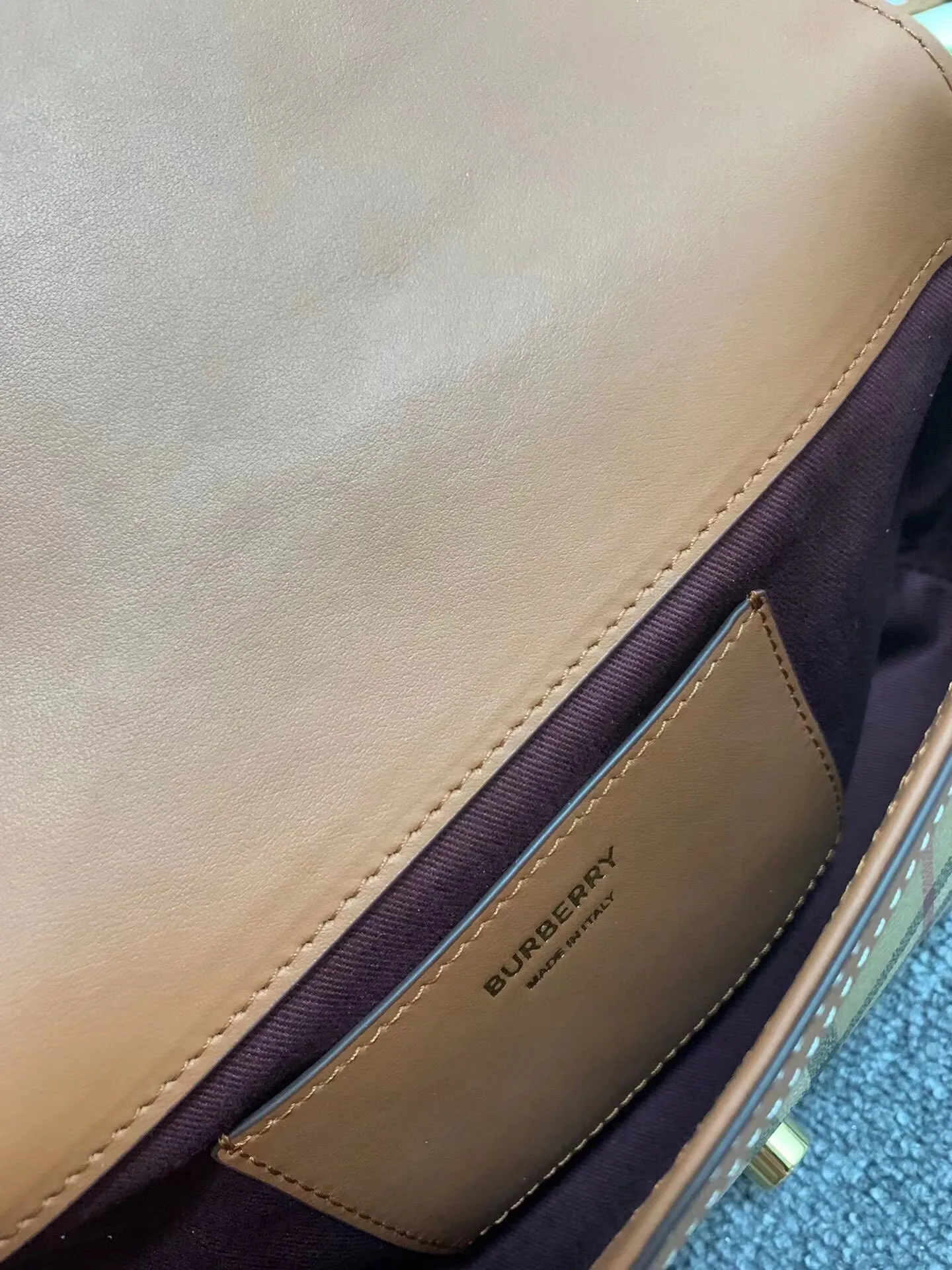 All categories Burberry women's bags (Burberry) Burberry 8380
