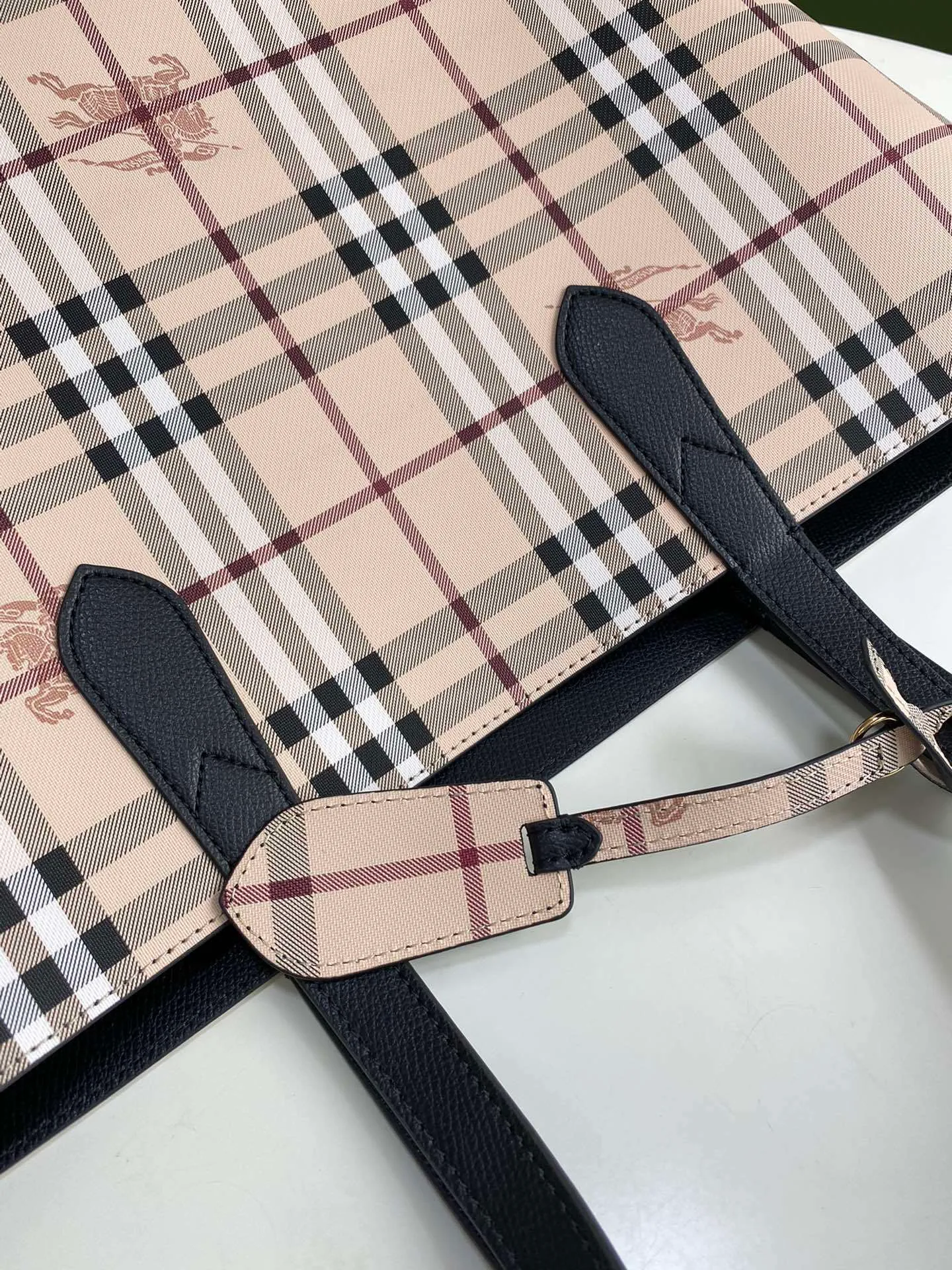 All categories Burberry women's bags (Burberry) Burberry 4001