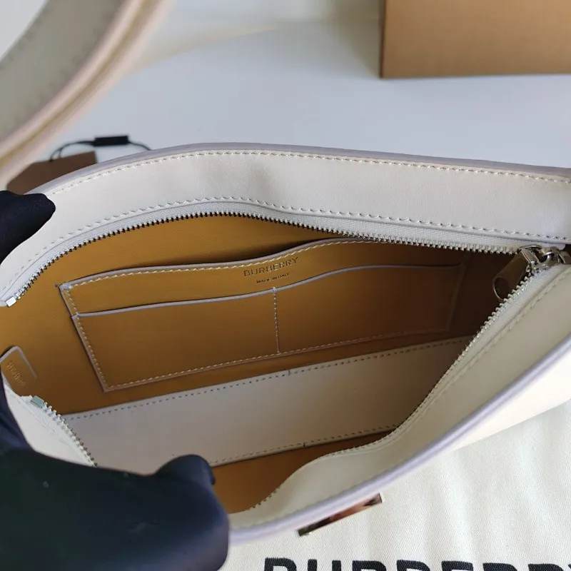 All categories Burberry women's bags (Burberry) Burberry 191