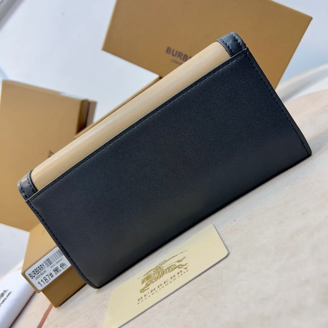 p190📯📯📯[Burberry•Burberry] original product🇮🇹~~🎉👉Slim long wallet, made of plain calfskin with vintage splicing design, equipped with multiple card slots; the snap buckle is engraved with the new brand logo. Gold hardware accessories, 👍counter quality, fine workmanship 💋Real shot📷, 🆔🆔1187 black, size 19.5cm*3cm*10cm*.