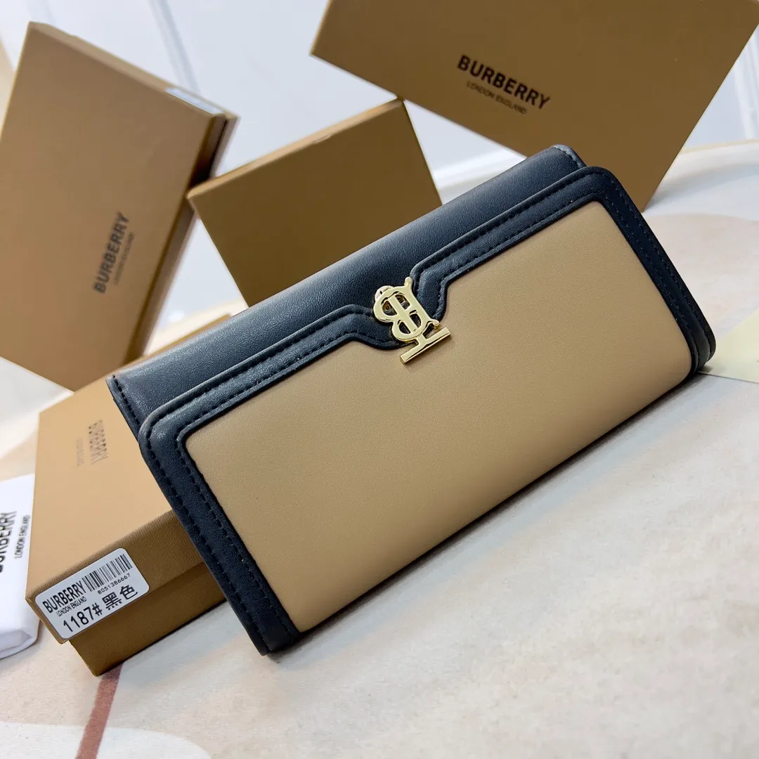 p190📯📯📯[Burberry•Burberry] original product🇮🇹~~🎉👉Slim long wallet, made of plain calfskin with vintage splicing design, equipped with multiple card slots; the snap buckle is engraved with the new brand logo. Gold hardware accessories, 👍counter quality, fine workmanship 💋Real shot📷, 🆔🆔1187 black, size 19.5cm*3cm*10cm*.