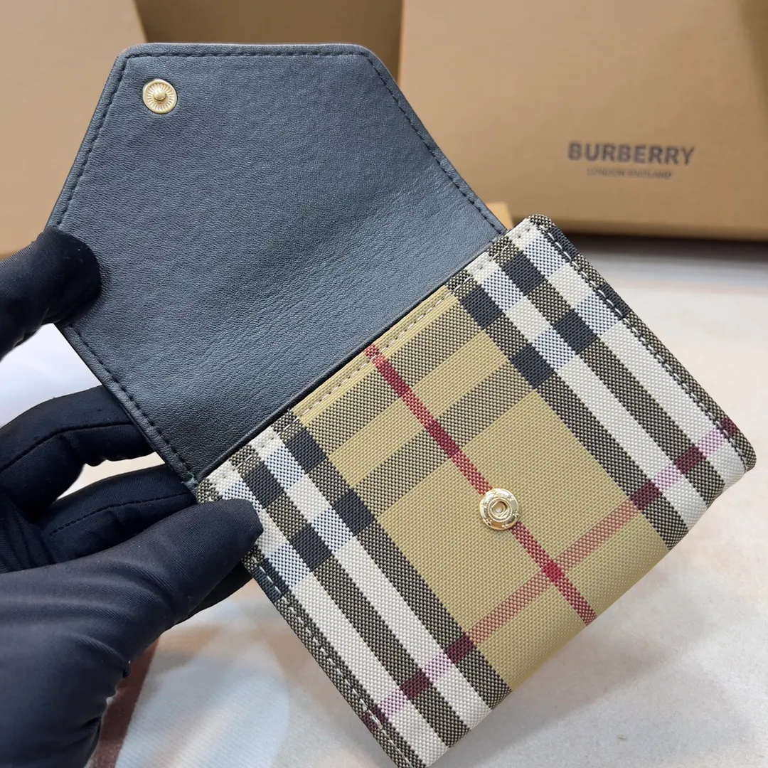 p170 [Burberry•Burberry] original product🇮🇹～～🎉 Vintage exquisite folding short clip, made of spliced ​​calfskin material👍Counter quality, fine workmanship💋Real shot📷,🆔🆔1186 brown, brown size: 8.5cm*4cm*9cm