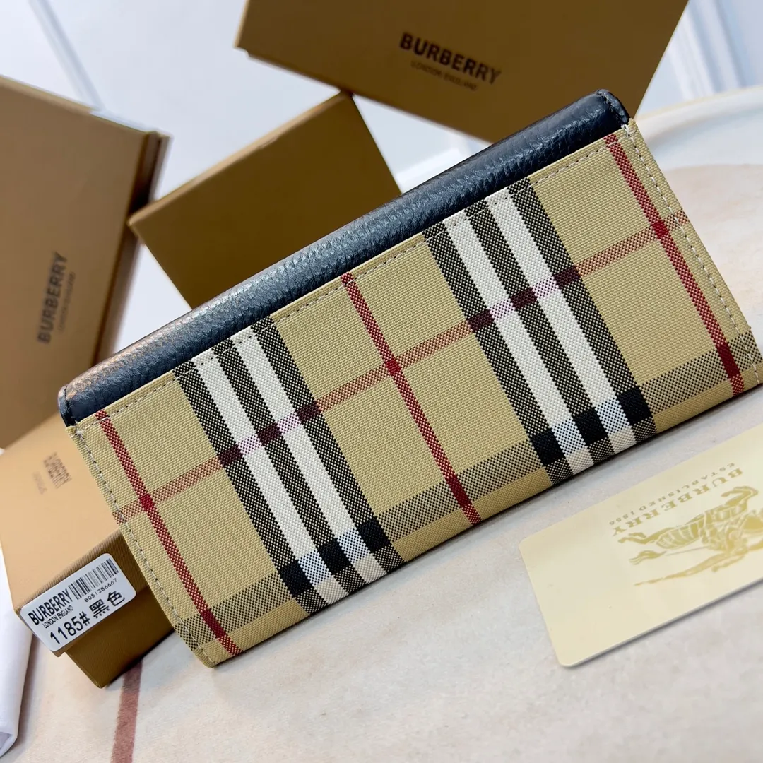 p190📯📯📯[Burberry•Burberry] original product🇮🇹~~🎉👉Slim long wallet, newly made of vintage vintage plaid and grained leather, with multiple card slots; the snap buckle is engraved with the new brand logo. , gold hardware accessories, 👍counter quality, fine workmanship 💋actual photo📷, 🆔🆔1185 black, brown size 19.5cm*3cm*10cm*.