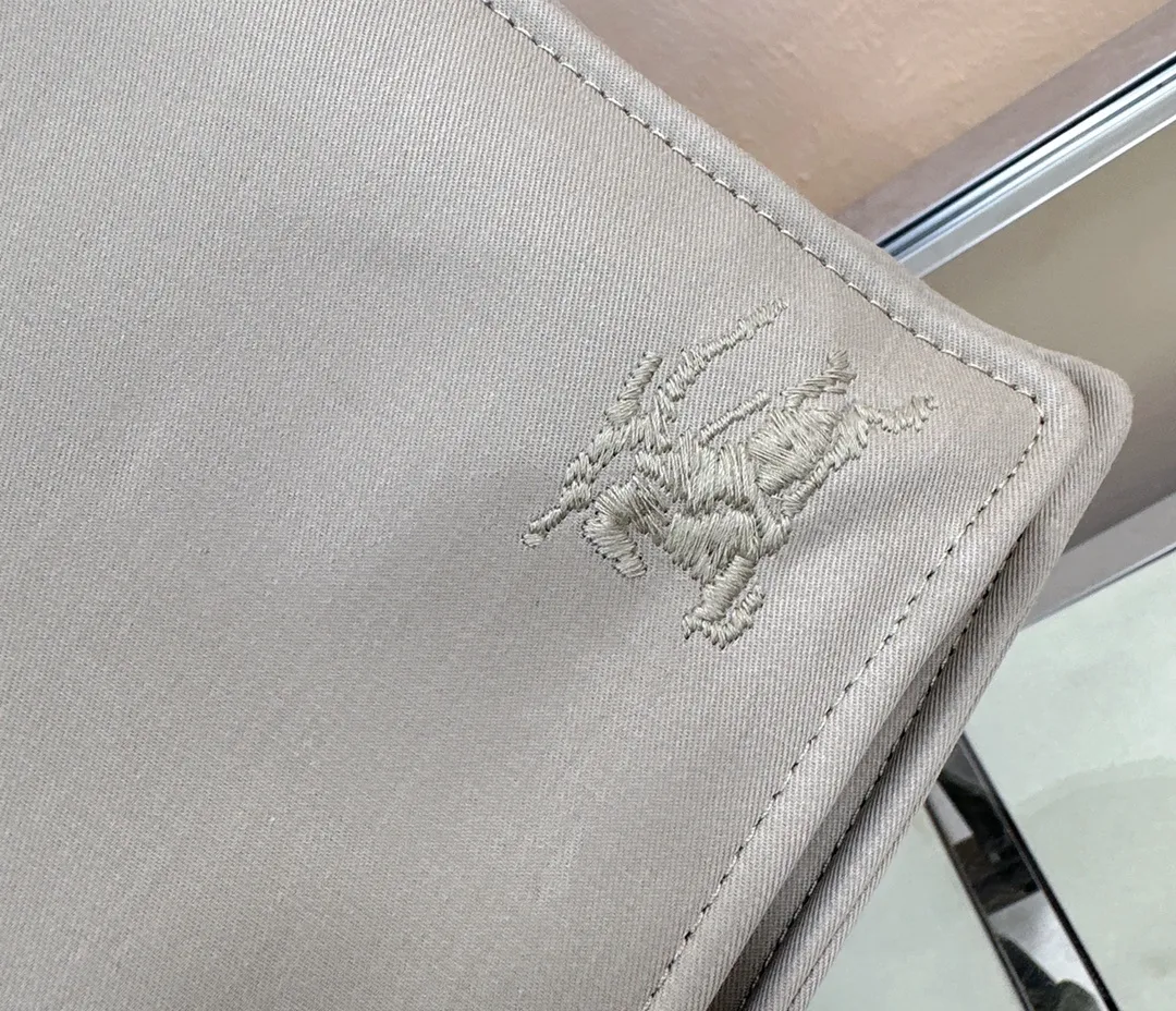All categories Burberry women's bags (Burberry) Burberry 1440