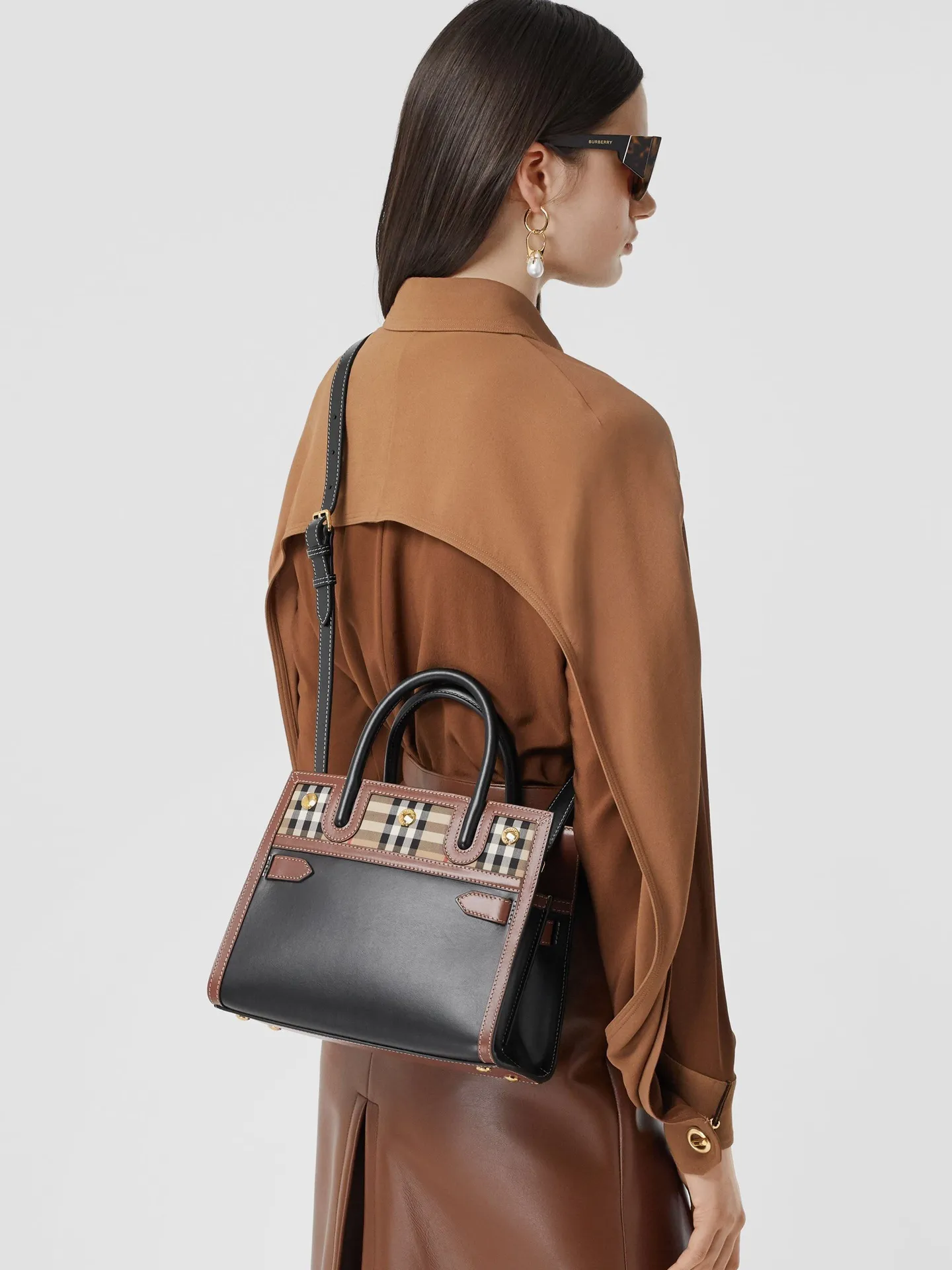 All categories Burberry women's bags (Burberry) Burberry 83471697685631000