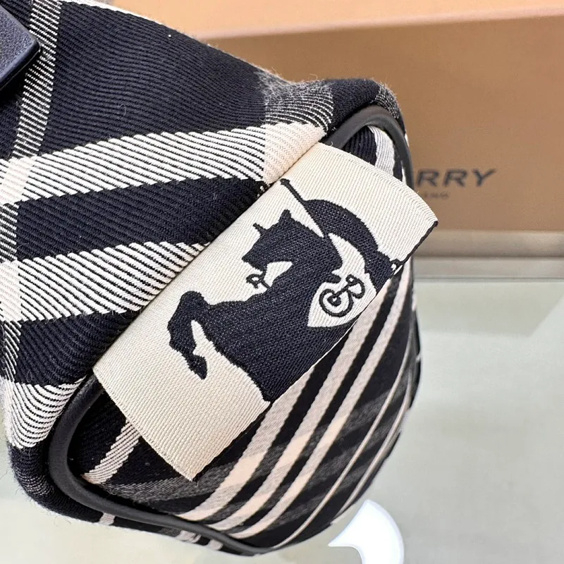 All categories Burberry women's bags (Burberry) Burberry 295135