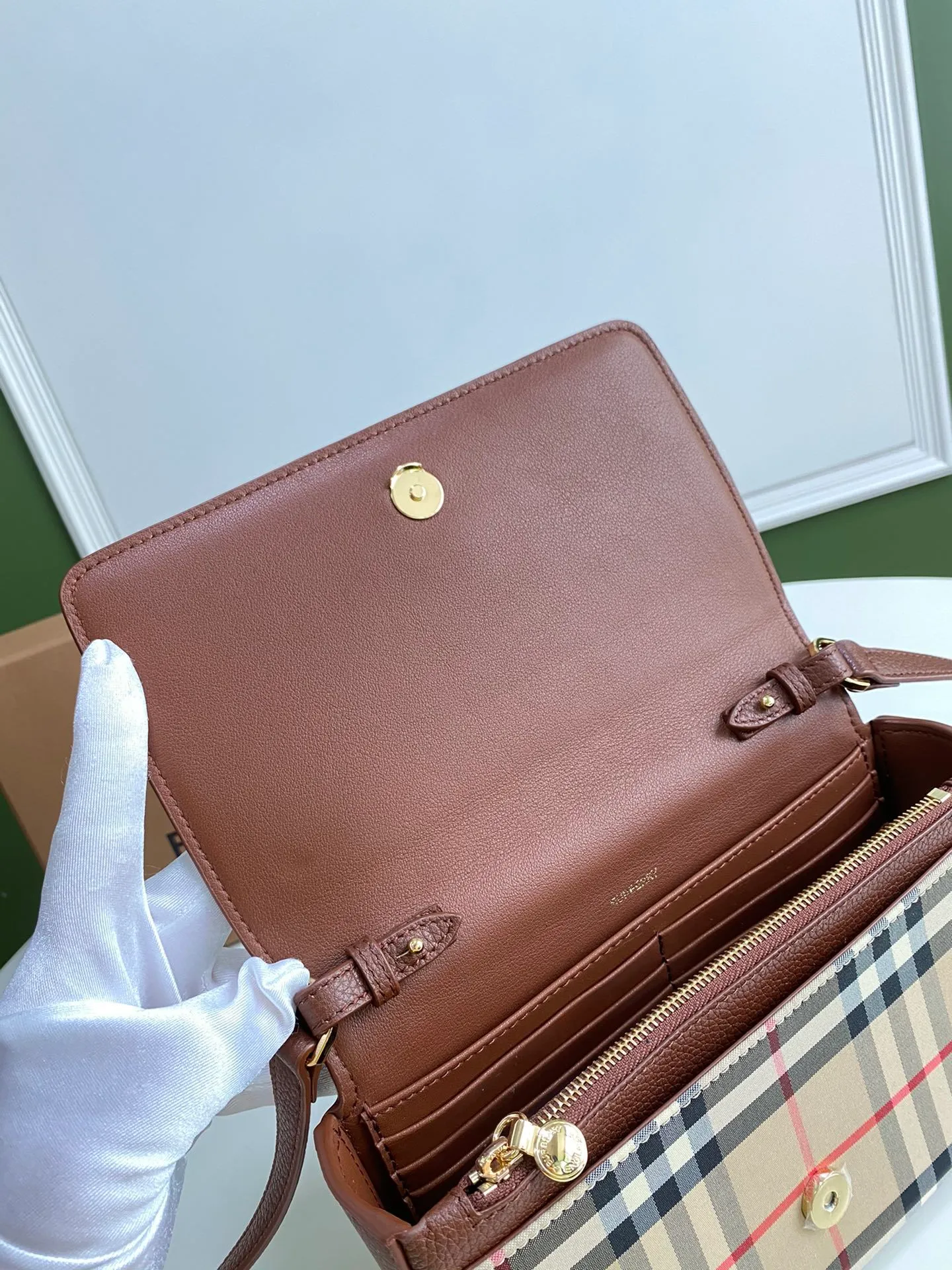 All Categories Official Website "Brand Women's Bags" Women's Bags 💙 Burberry 2025 New Burberry Crossbody Bag