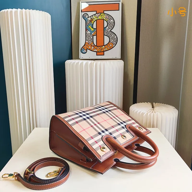 All Categories Official Website "Brand Women's Bags" Women's Bags 💙 Burberry 2024 Official Website New Burberry Crossbody Bag