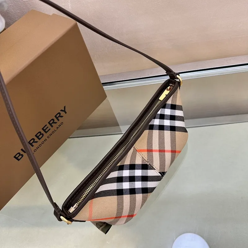 All categories Burberry women's bags (Burberry) Burberry original order 2010