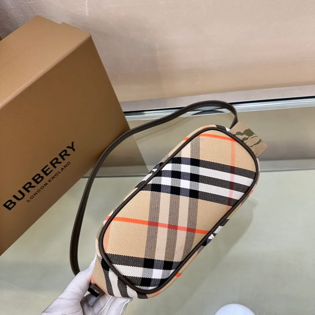 All categories Burberry women's bags (Burberry) Burberry original order 2010