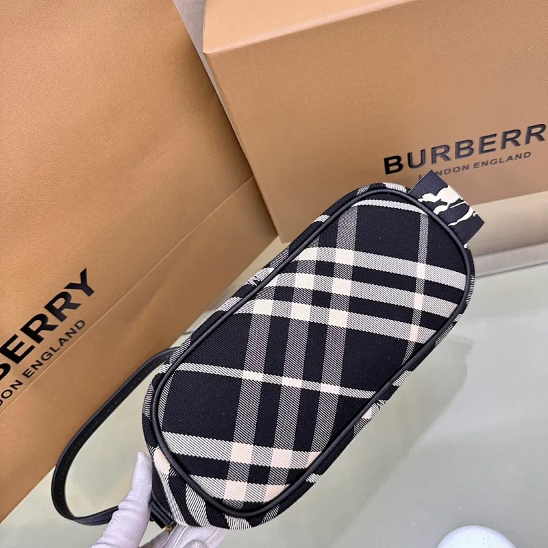 All categories Burberry women's bags (Burberry) Burberry original order 2010