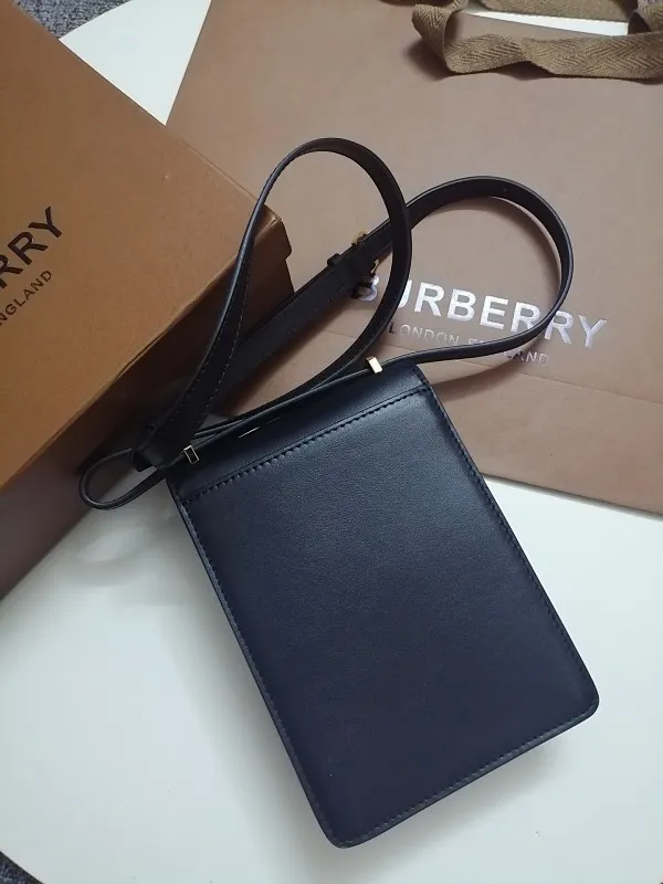 All Categories Official Website "Brand Women's Bags" Women's Bags 💙 Burberry 2025 New Burberry Crossbody Bag