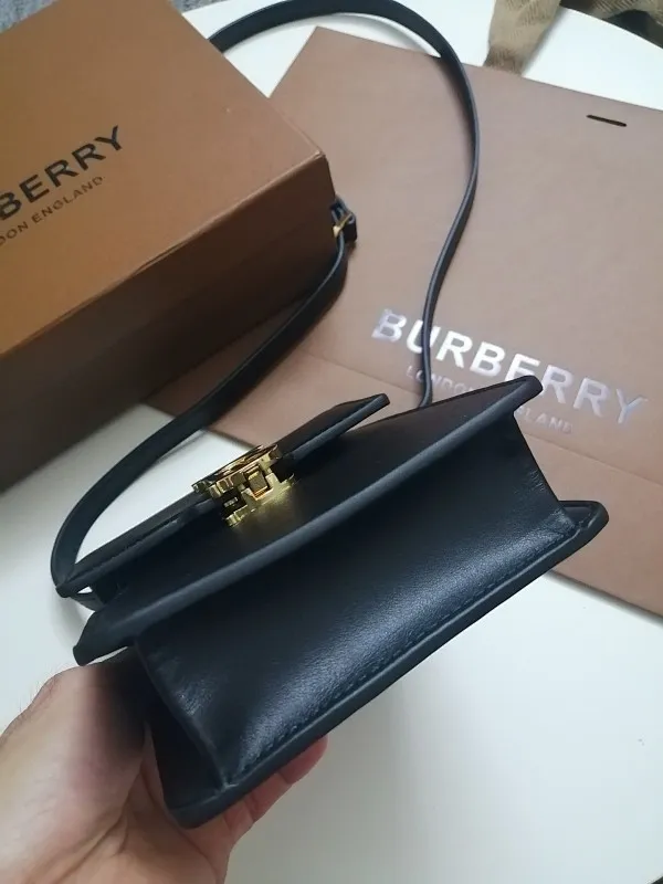 All Categories Official Website "Brand Women's Bags" Women's Bags 💙 Burberry 2025 New Burberry Crossbody Bag