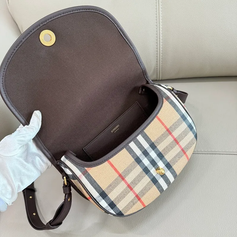 All categories Burberry women's bags (Burberry) Burberry 245