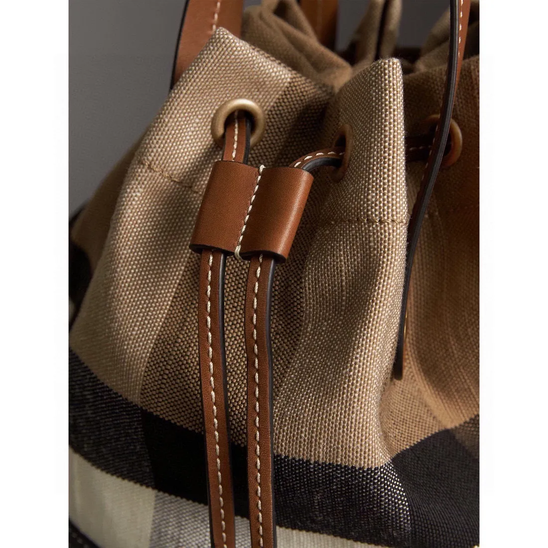 All categories Burberry women's bags (Burberry) Burberry original order 5541
