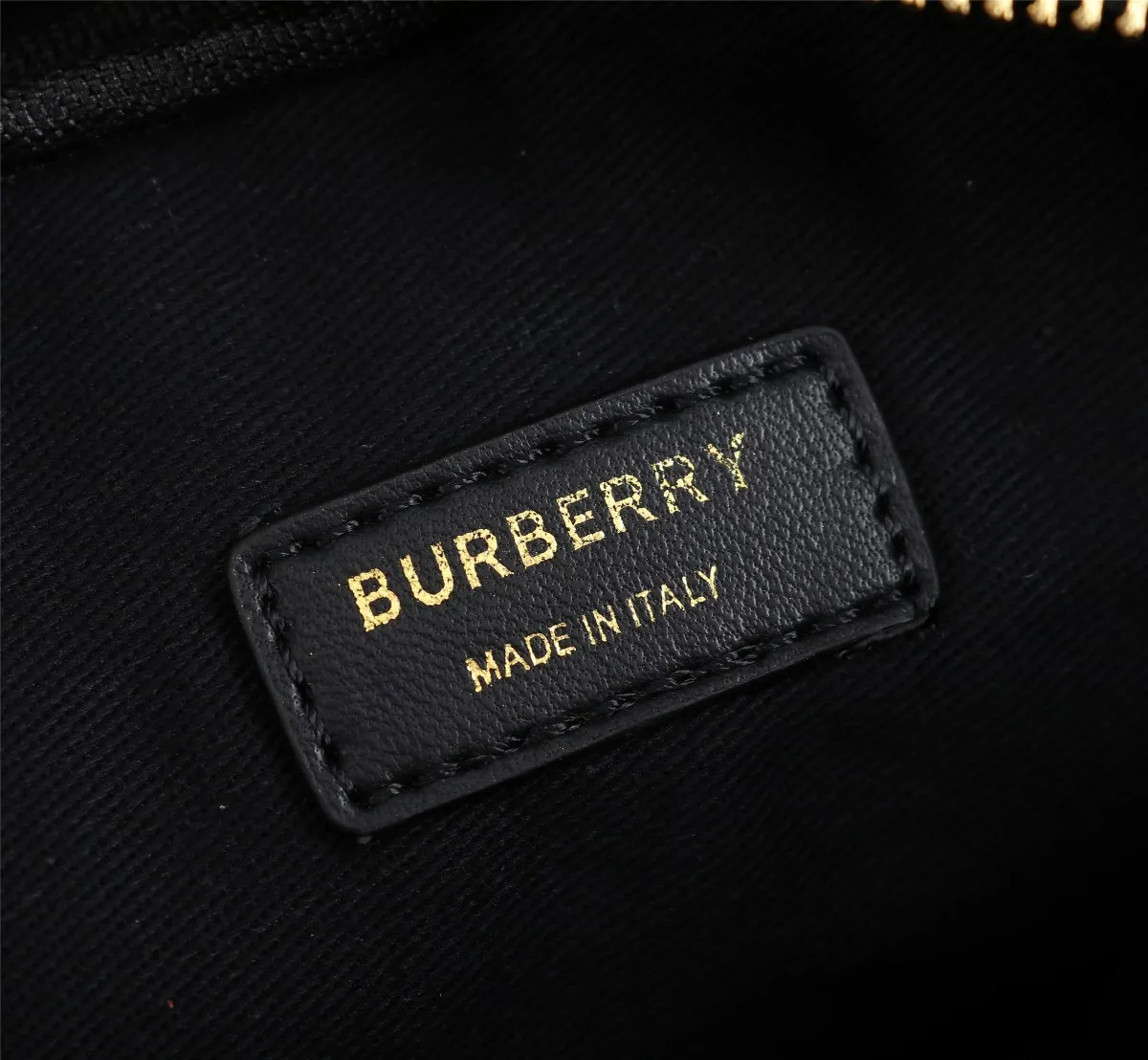 All categories Burberry women's bags (Burberry) Burberry 8392