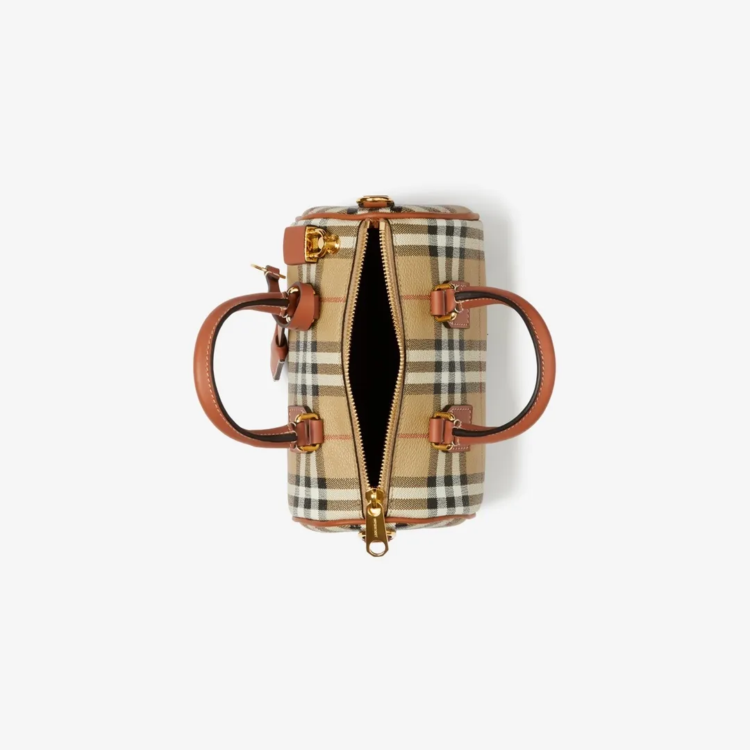 All categories Burberry women's bags (Burberry) Burberry 8372