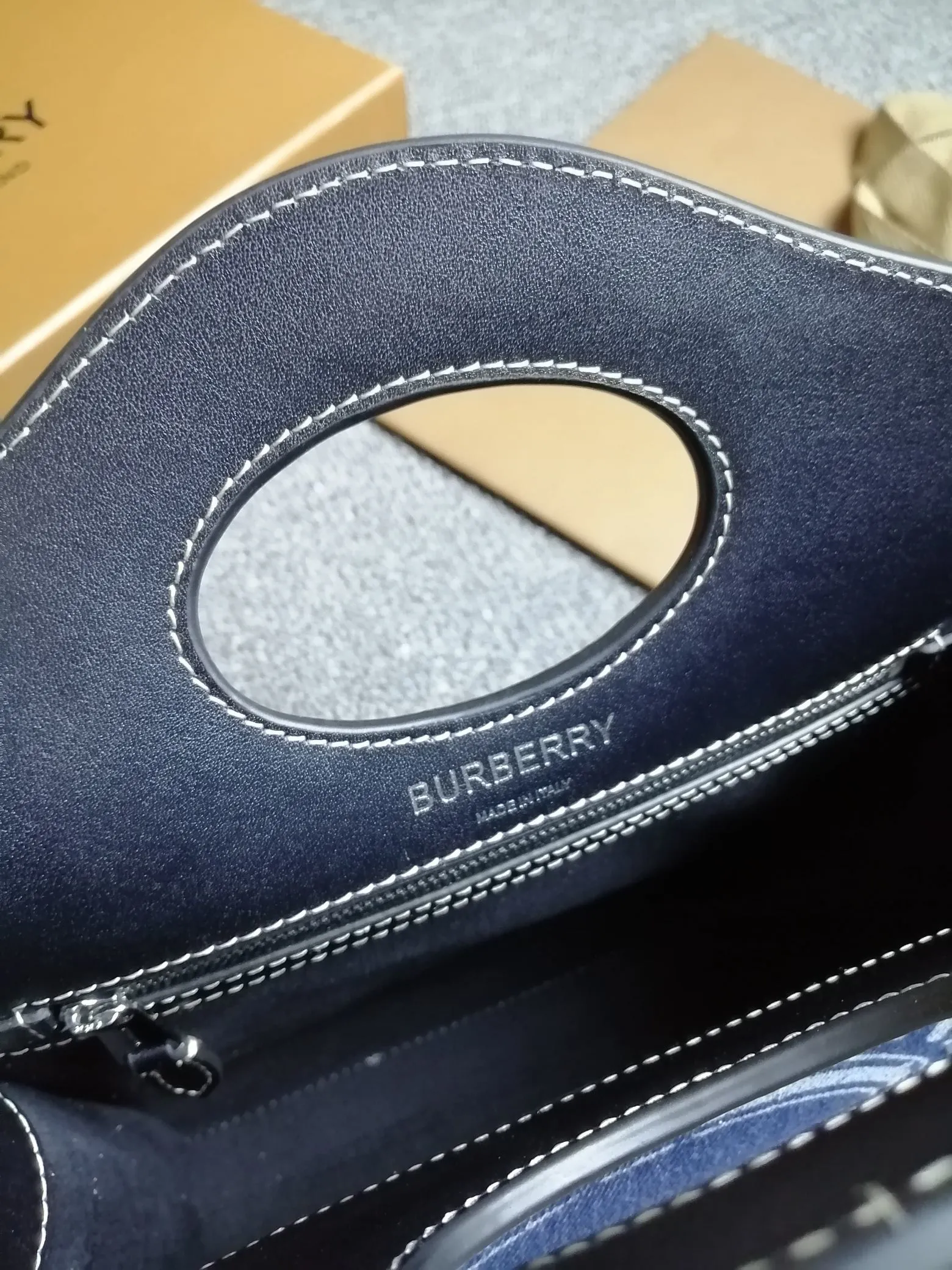 All categories Burberry women's bags (Burberry) Burberry original order 90206
