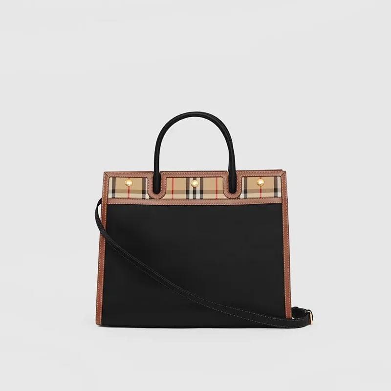 All categories Burberry women's bags (Burberry) Burberry 83661697685635000