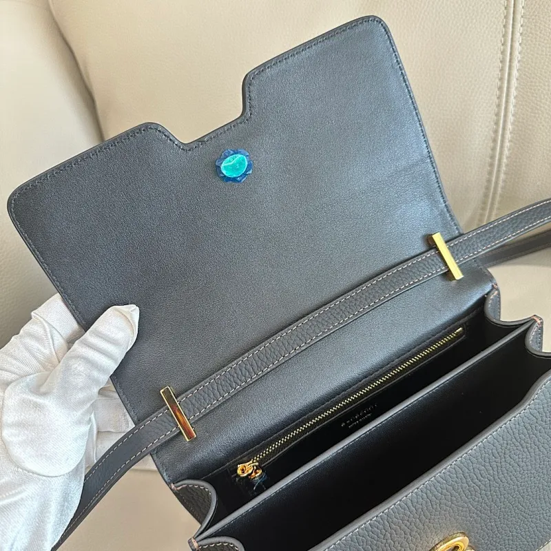 All Categories Official Website "Brand Women's Bags" Women's Bags 💙 Burberry 2025 New Burberry Crossbody Bag