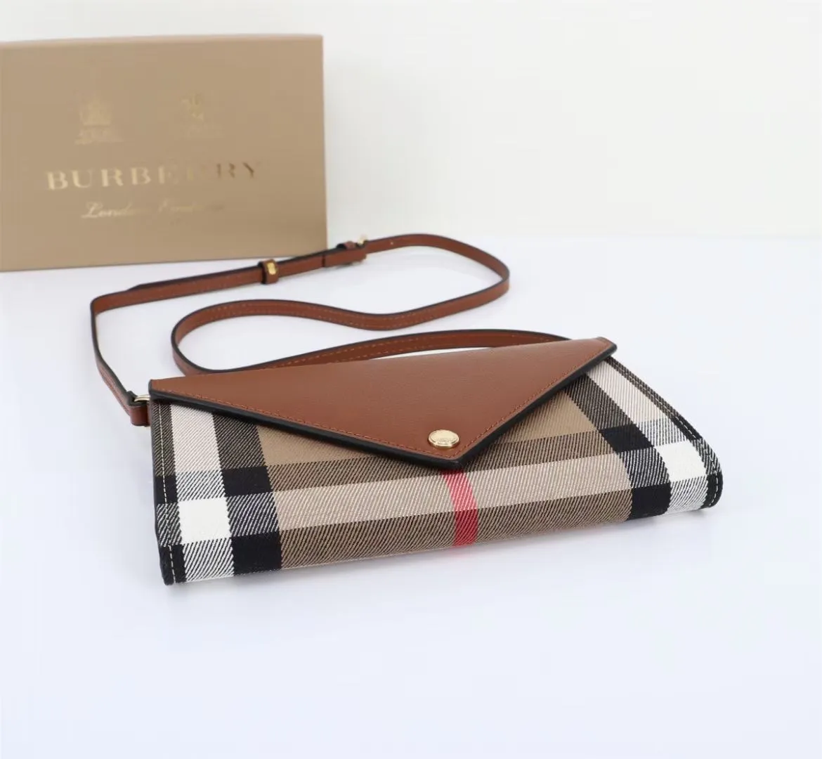 All categories Burberry women's bags (Burberry) Burberry 13511