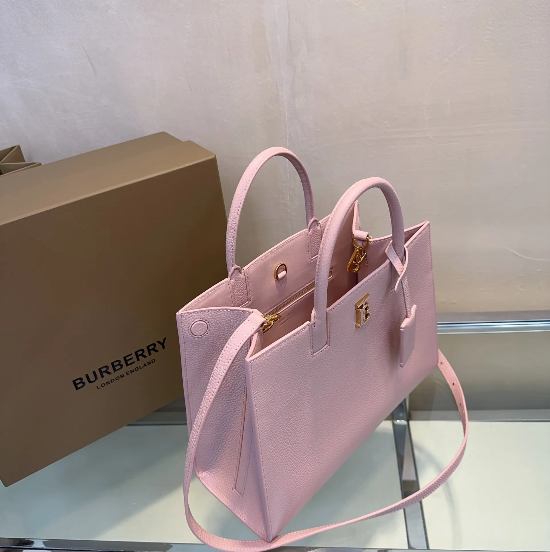 All categories Burberry women's bags (Burberry) Burberry original order 976180