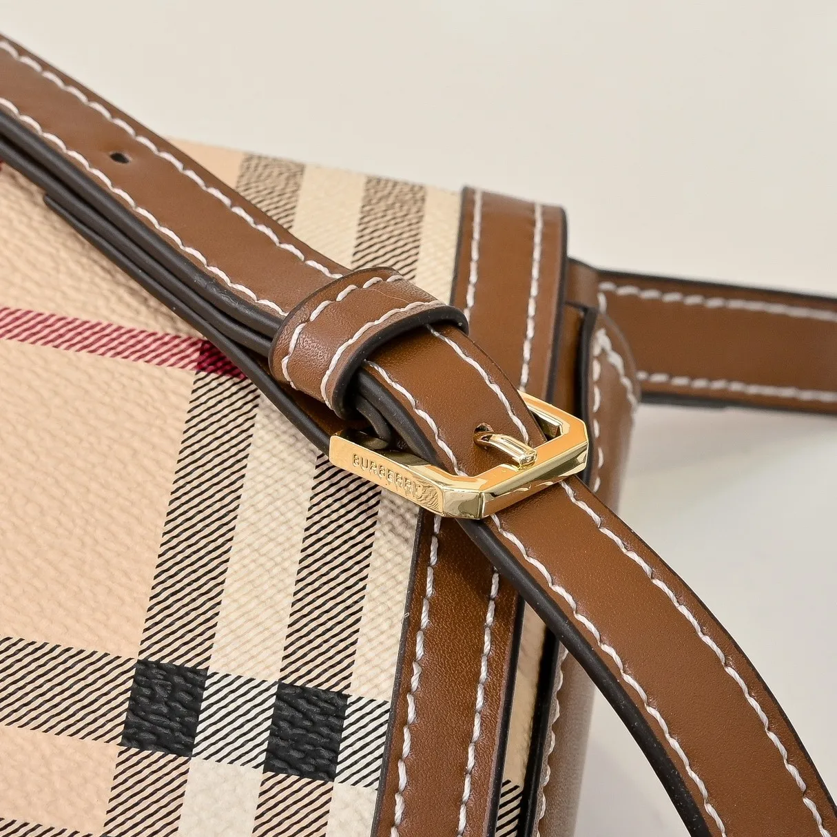 All categories Burberry women's bags (Burberry) Burberry 2215