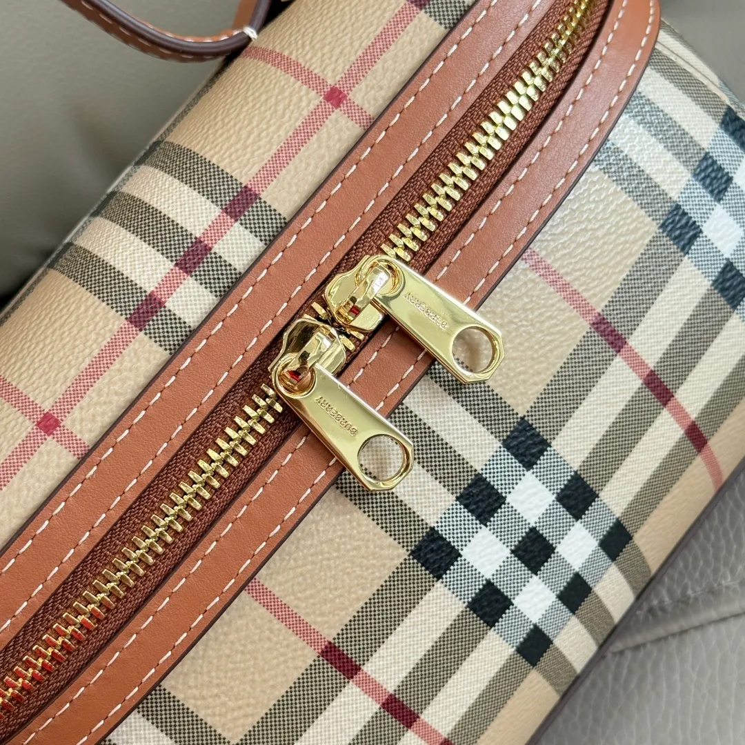All Categories Official Website "Brand Women's Bags" Women's Bags 💙 Burberry 2025 New Burberry Crossbody Bag