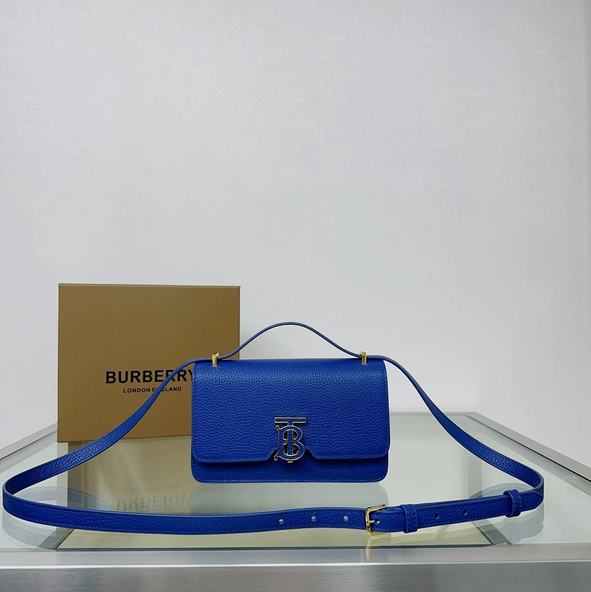 All categories Burberry women's bags (Burberry) Burberry original order 630456