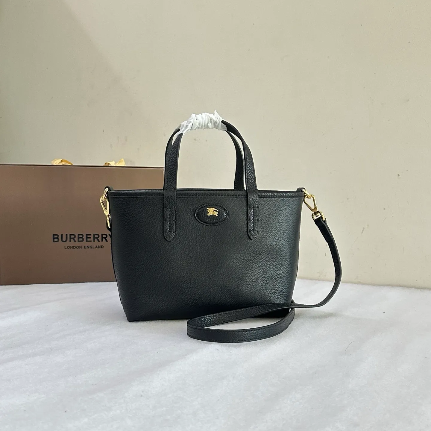 All categories Burberry women's bags (Burberry) Burberry original order 2210