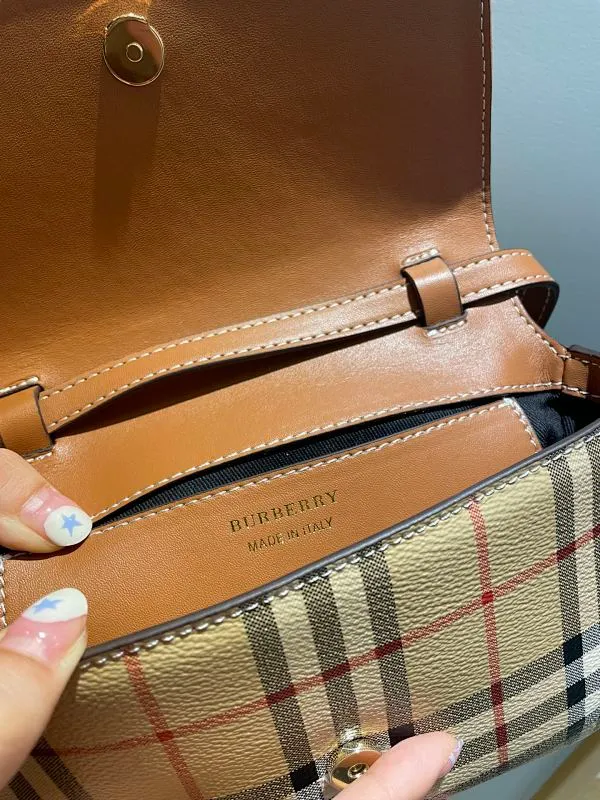 All categories Burberry women's bags (Burberry) Burberry 6603