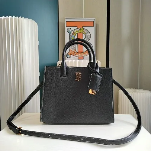 All Categories Official Website "Brand Women's Bags" Women's Bags 💙 Burberry 2024 New Burberry Crossbody Bag