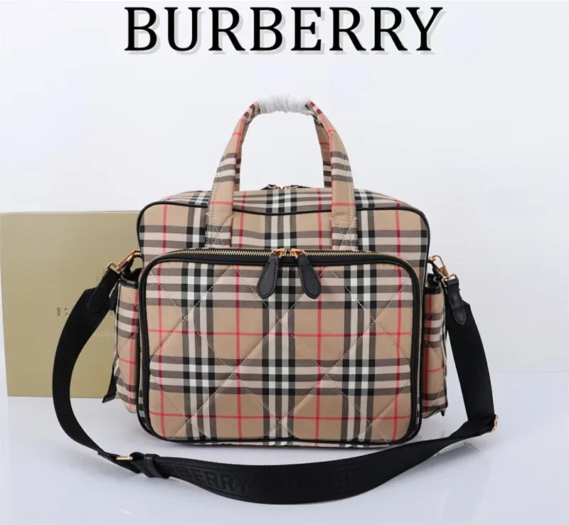 All categories Burberry women's bags (Burberry) Burberry 4317