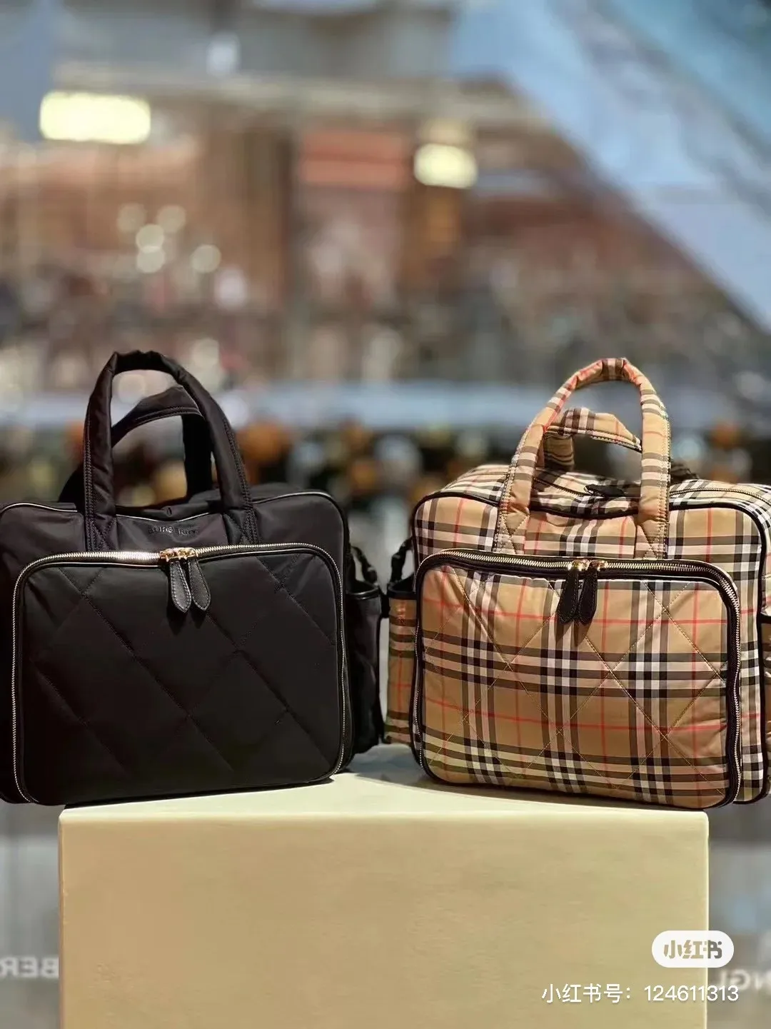All categories Burberry women's bags (Burberry) Burberry 4317