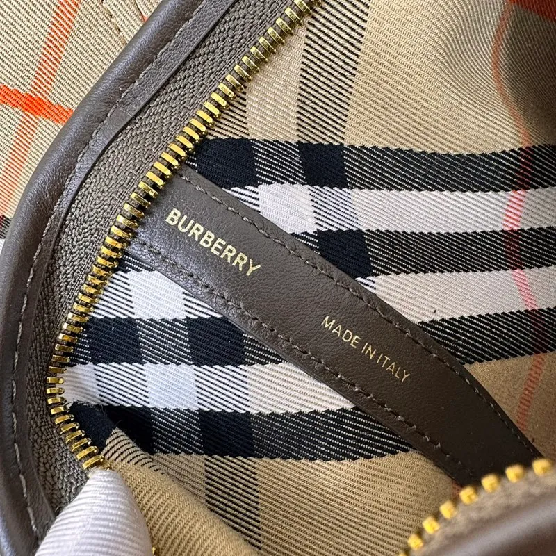 All categories Burberry women's bags (Burberry) Burberry original order 6861